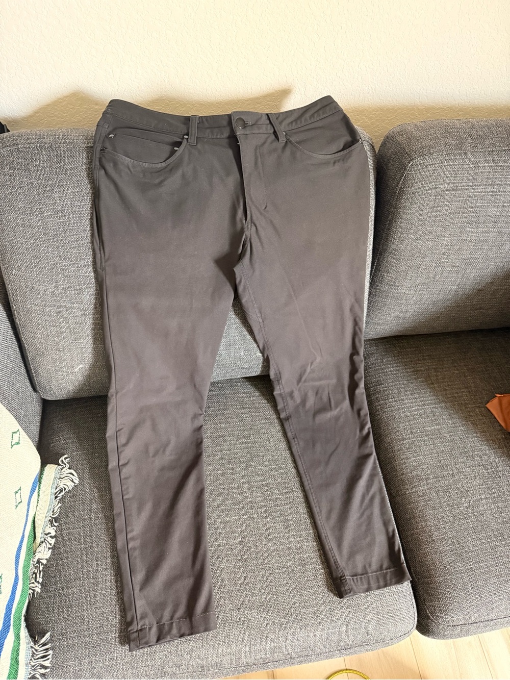Lululemon ABC Men’s Pants — black Slim Fit